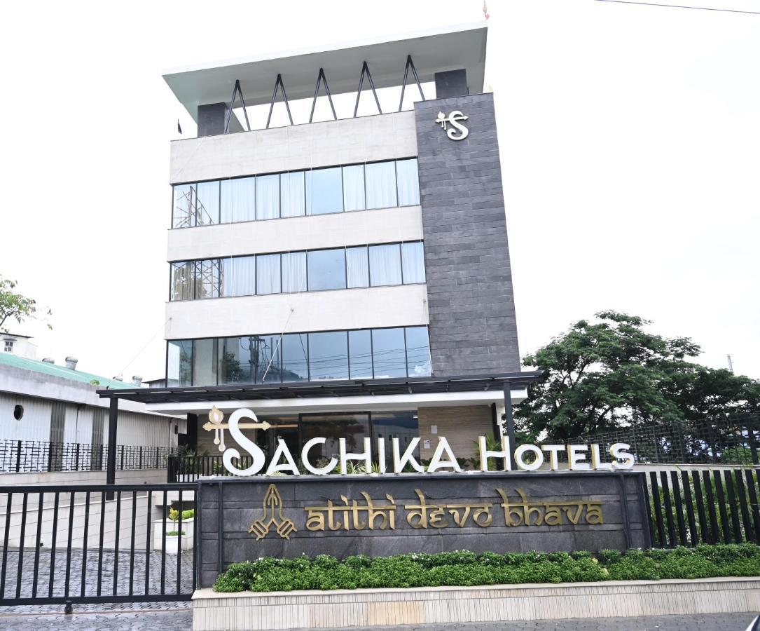 Sachika Hotels, Guwahati Exterior photo
